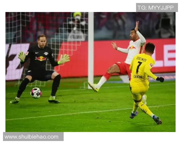 沙尔克04迎战斯图加特全力争胜双方球员状态分析与比赛前瞻 沙尔克04迎战斯图加特全力争胜双方球员状态分析与比赛前瞻