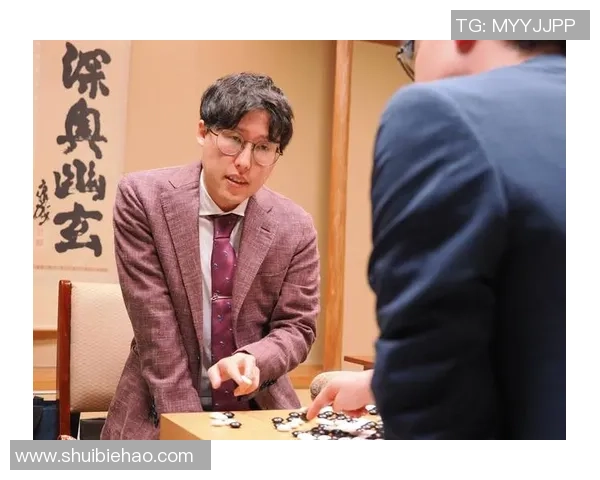 二维码发明人原昌宏担任“围棋大使” 到会井山裕太碁圣五连霸就位式
